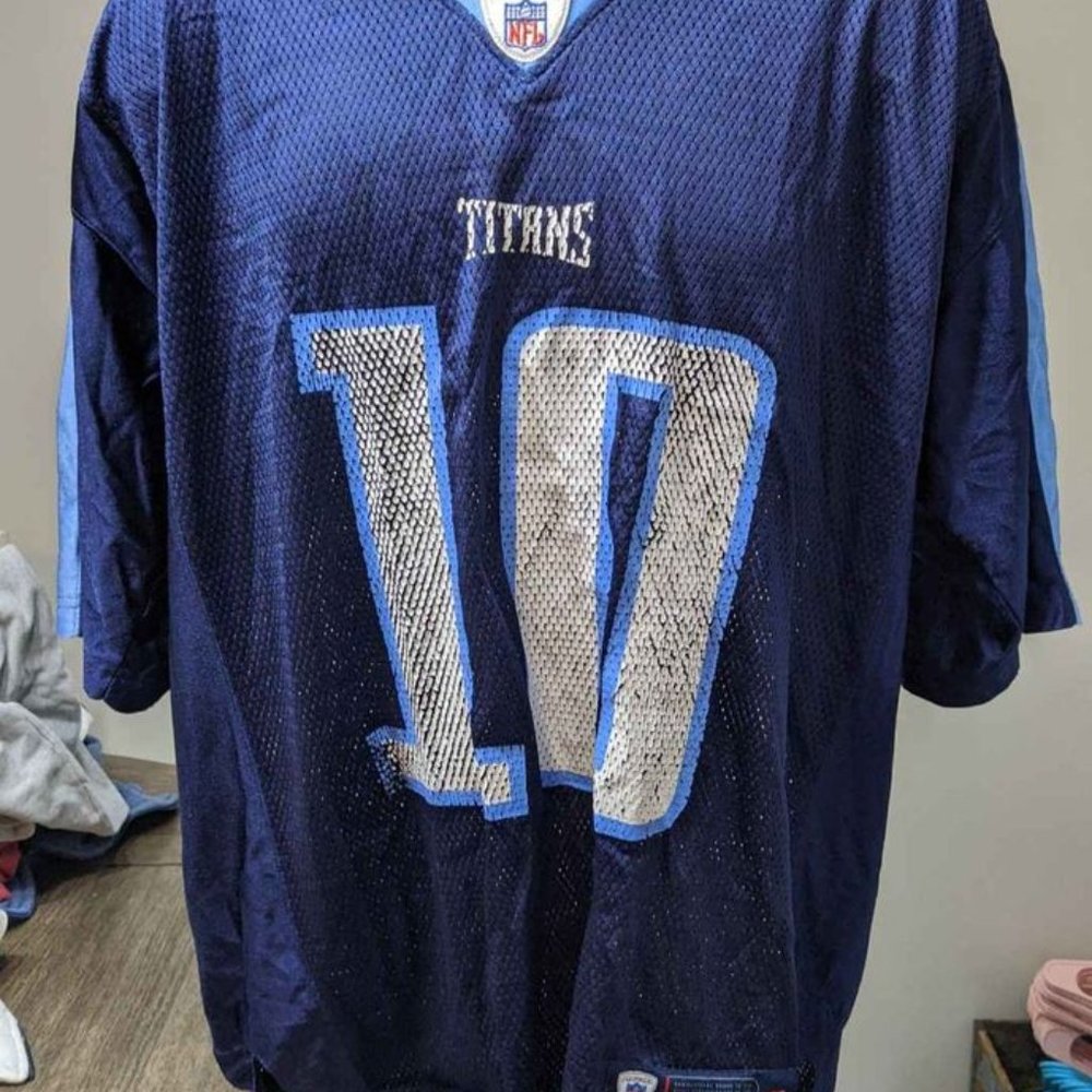 Reebok Vince Young #10 Large Titans Jersey